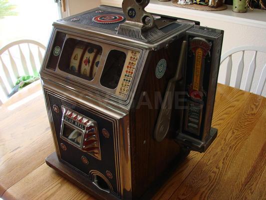 1929 5 Cent Watling Blue Seal Slot Machine with Mint Vendor Image