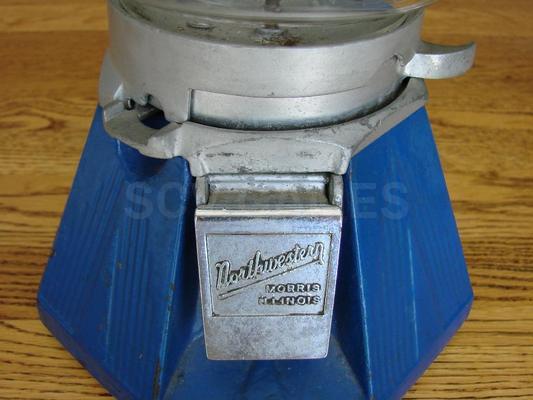 1933 Northwestern Gumball Machine Image