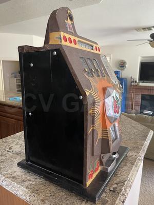 1938 Mills Brown Front 25 Cent Slot Machine Image