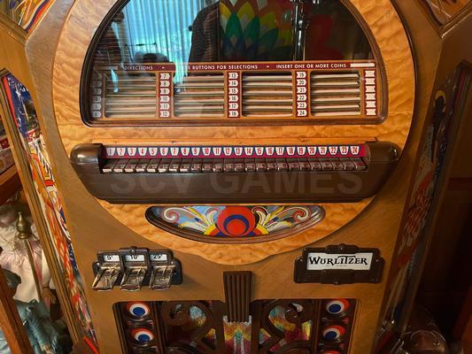 1942 Wurlitzer Jukebox Victory Model Image