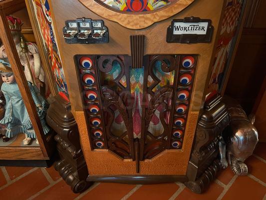 1942 Wurlitzer Jukebox Victory Model Image