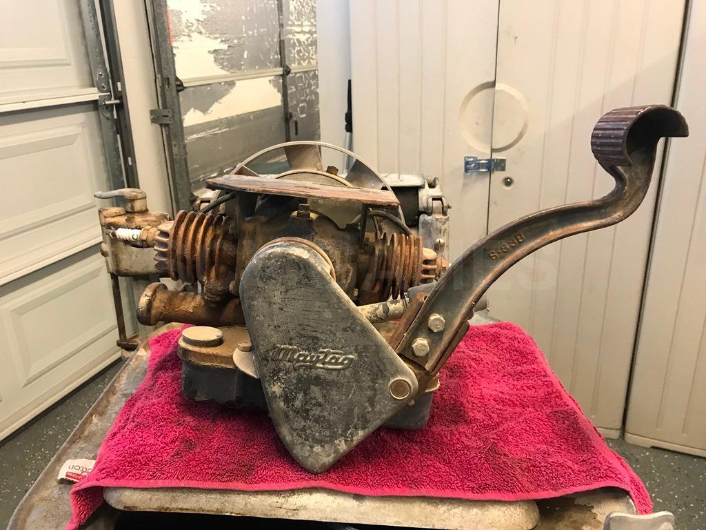 1946 Maytag 72 Dual Cylinder Complete Motor