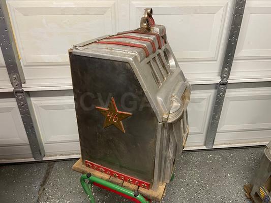 1946 Pace Deluxe Bell Slot Machine Empty Case Image