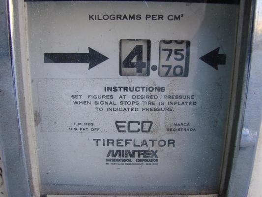 1947 ECO Tireflator Model 97 Gas Station Air Pump Unrestored Image