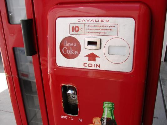 1950's Cavalier CS-96 Coca-Cola Machine Image