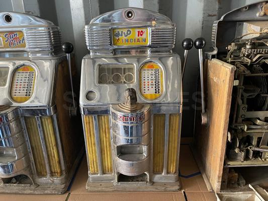 1950's Jennings Slot Machine Parts Machines Image