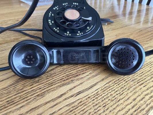 1950's Kellogg DK-500-BA Black Desk Phone Image