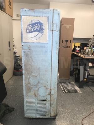 1950's Vendo VMC 88 Pepsi Parts Machine Image