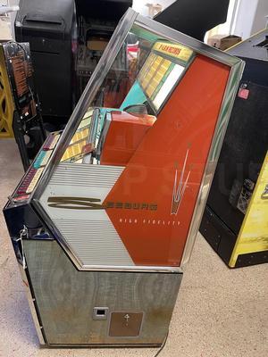 1958 Seeburg 161 JukeBox Image