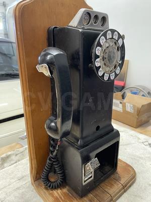 1960's Western Electric 233 3-Slot Payphone Image