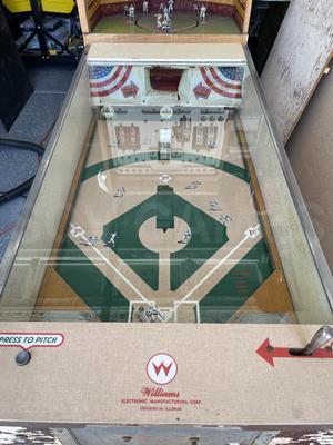 1963 Williams Major League Pitch and Bat Machine Image