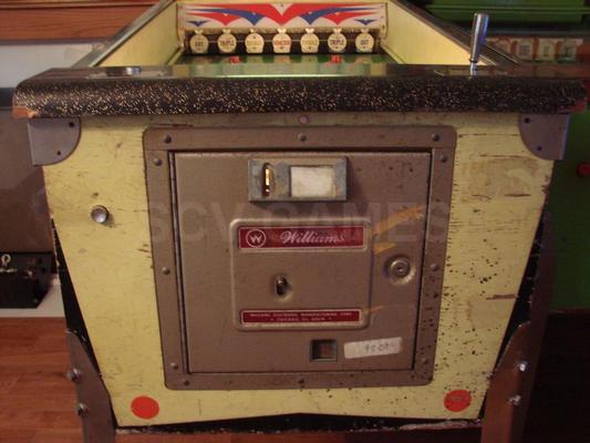 1965 Williams Double Play Pitch and Bat Arcade Game Image