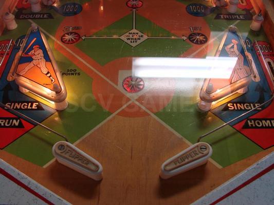 1971 Gottlieb Batter Up Pinball Machine Image