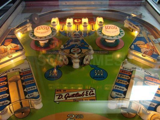 1971 Gottlieb Batter Up Pinball Machine Image