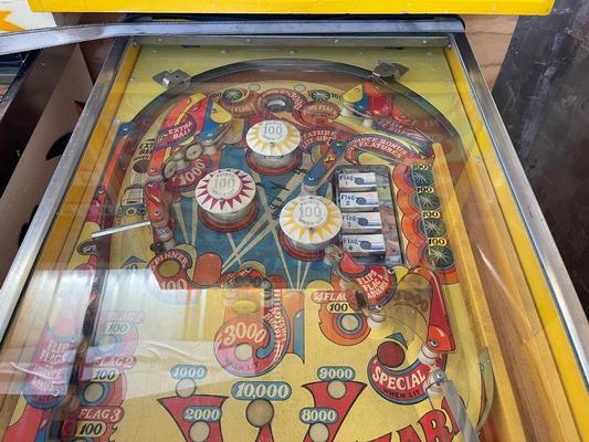 1975 Bally Wizard Pinball Machine Image