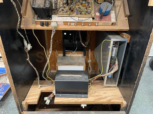 1976 Atari LeMans Upright Arcade Machine Image