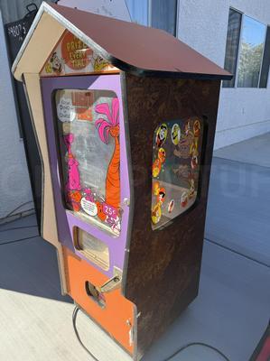 1978 Animated Electronics Lucky Eggs Vending Machine Image