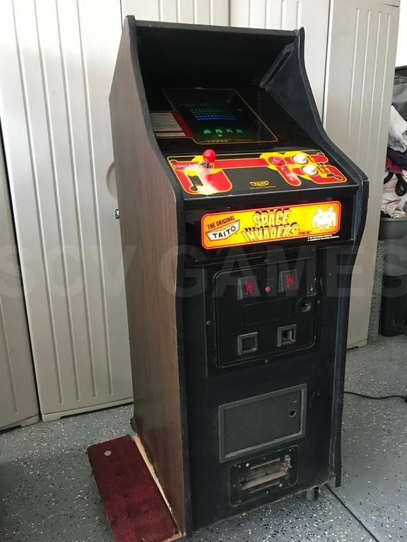 1978 Taito Space Invaders Cabaret Video Machine