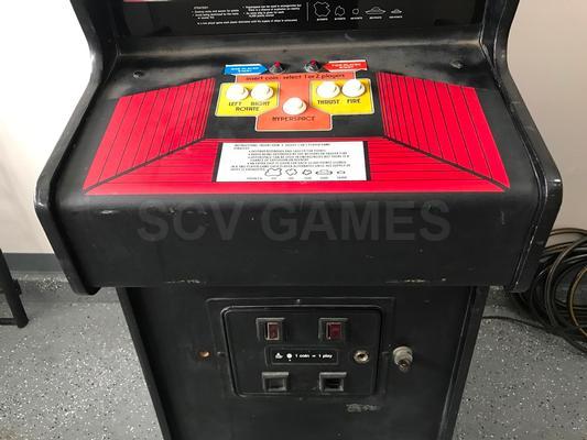 1979 Atari Asteroids Stand Up Arcade Game Image