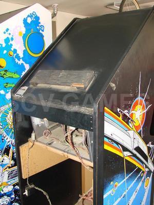 1979 Atari Asteroids Stand Up Arcade Game Image