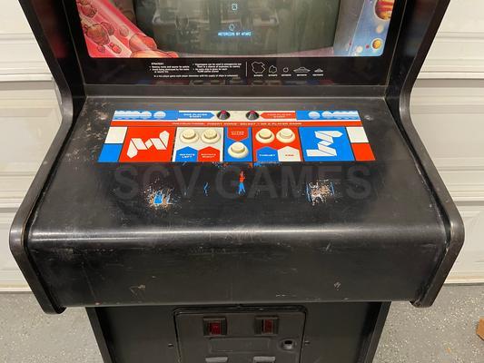 1979 Atari Asteroids Upright Arcade Machine Image