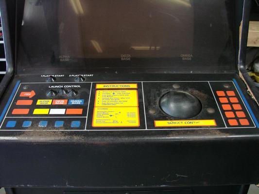 1980 Atari Missile Command Upright Arcade Game Image