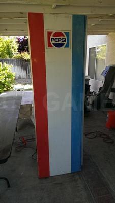 1980 Choice-Vend CVC-223 Pepsi Machine Image