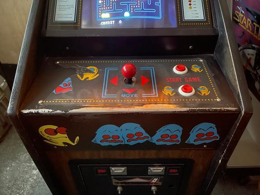 1980 Midway Pac-Man Cabaret Arcade Game Image