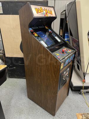 1980 Midway Pac-Man Cabaret Arcade Game Image