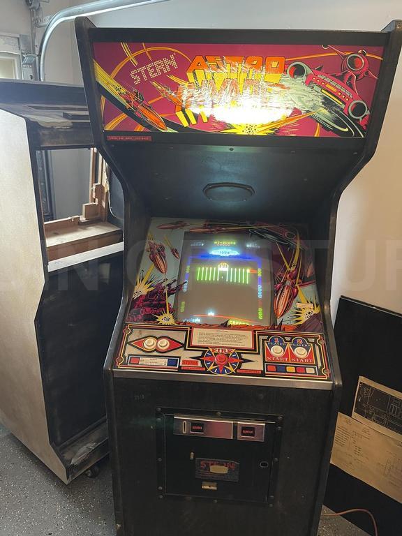 1980 Stern Astro Invader Upright Arcade Machine