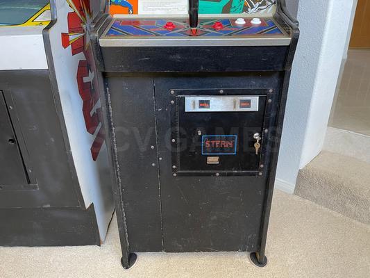 1980 Stern Electronics Berzerk Upright Arcade Machine Image