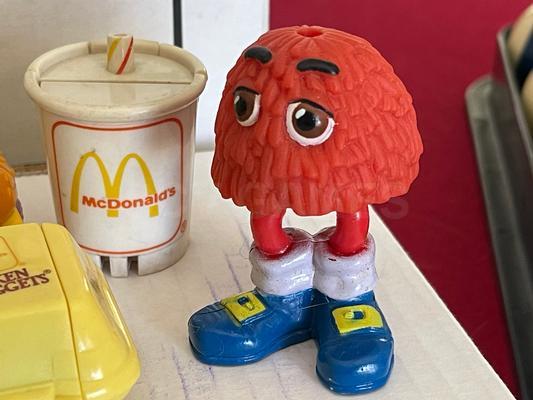 1980's Vintage McDonalds Happy Meal Transformers Image