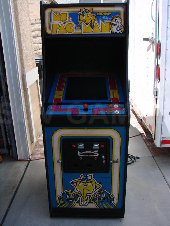 1981 Midway Ms. Pac-Man Stand Up Arcade Game