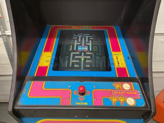 1981 Midway Ms. Pac-Man Upright Arcade Machine Image