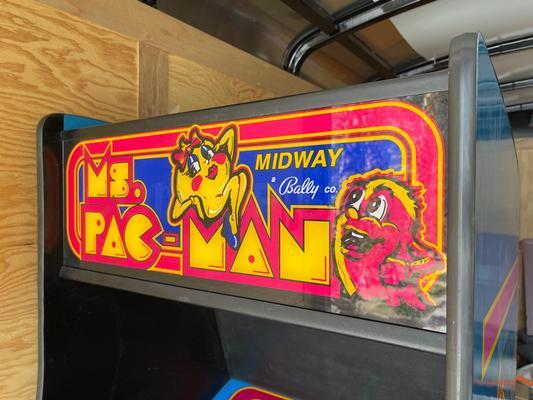 1981 Midway Ms. Pac-Man Upright Arcade Machine Image