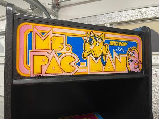 1981 Midway Ms. Pac-Man Upright Arcade Machine Image