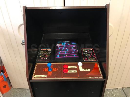 1981 Nintendo Donkey Kong Cabaret Machine Image