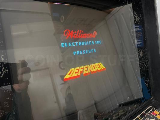 1981 Williams Defender Upright Arcade Machine Image