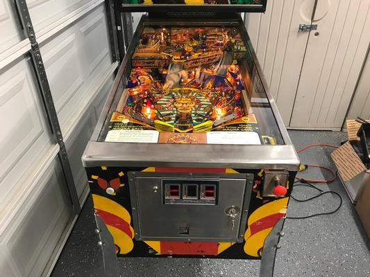 1981 Williams Pharaoh Pinball Machine Image