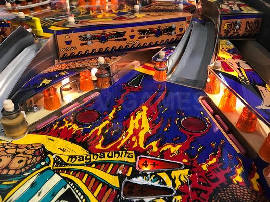 1981 Williams Pharaoh Pinball Machine Image