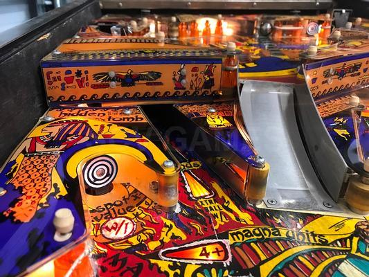 1981 Williams Pharaoh Pinball Machine Image