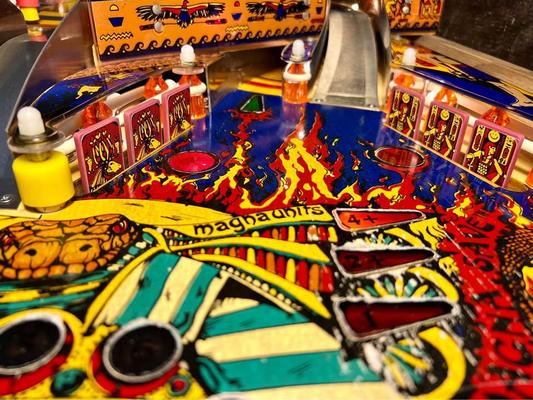 1981 Williams Pharaoh Pinball Machine Image