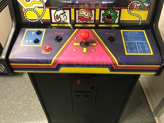 1982 Atari Dig Dug Upright Arcade Machine Image