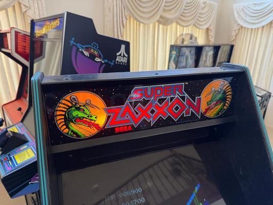 1982 Sega Super Zaxxon Cabaret Arcade Machine Image