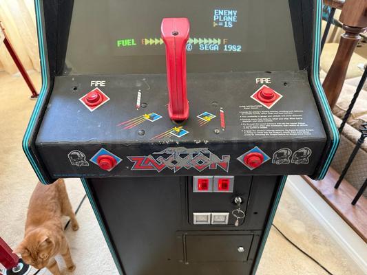 1982 Sega Super Zaxxon Cabaret Arcade Machine Image