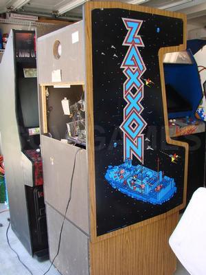 1982 Sega Zaxxon Stand Up Arcade Game Image