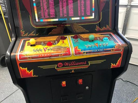 1982 Williams Joust Upright Arcade Machine Image