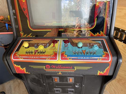 1982 Williams Joust Upright Arcade Machine Image