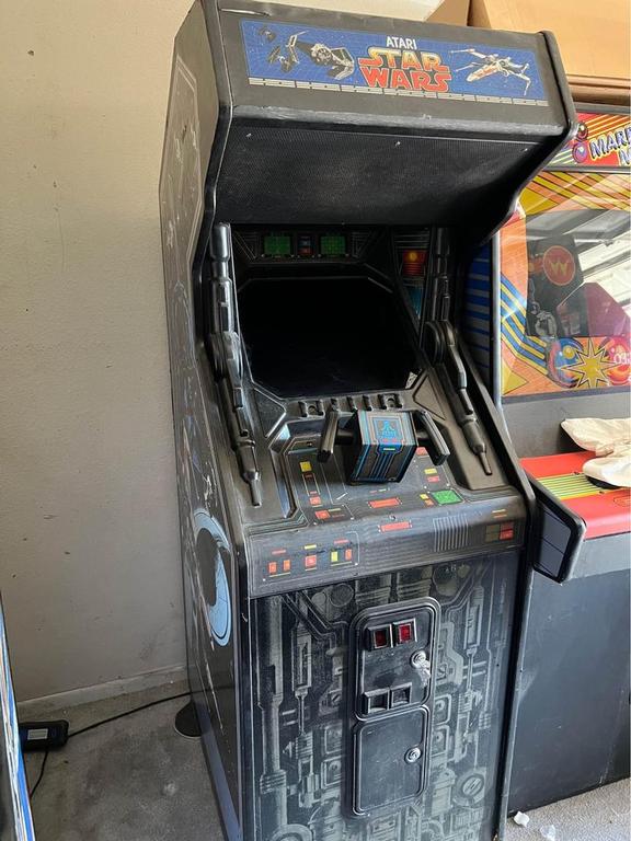 1983 Atari Star Wars Upright Arcade Machine