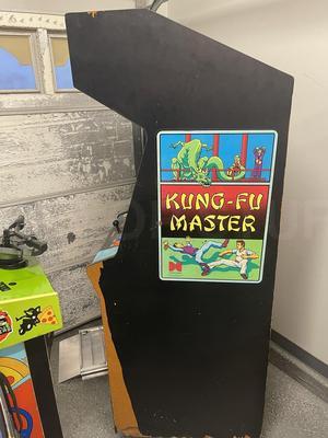 1984 Nihon Bussan Kung-Fu Master Upright Arcade Machine Image